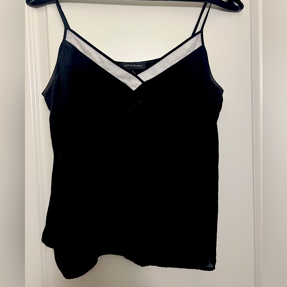 Black and white Banana Republic Cami for work